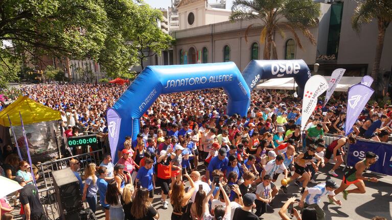 Se entregaron múltiples regalos, premios y sorteos de bicicletas para los participantes.