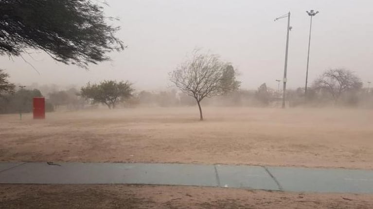 Se esperan fuertes ráfagas de viento y de tierra en Córdoba. 