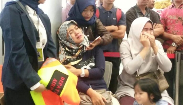 Se estrelló un avión y murieron 188 personas en Indonesia