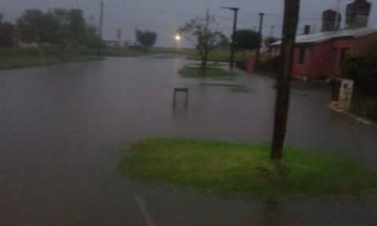 Se inundó la escuela de Deán Funes