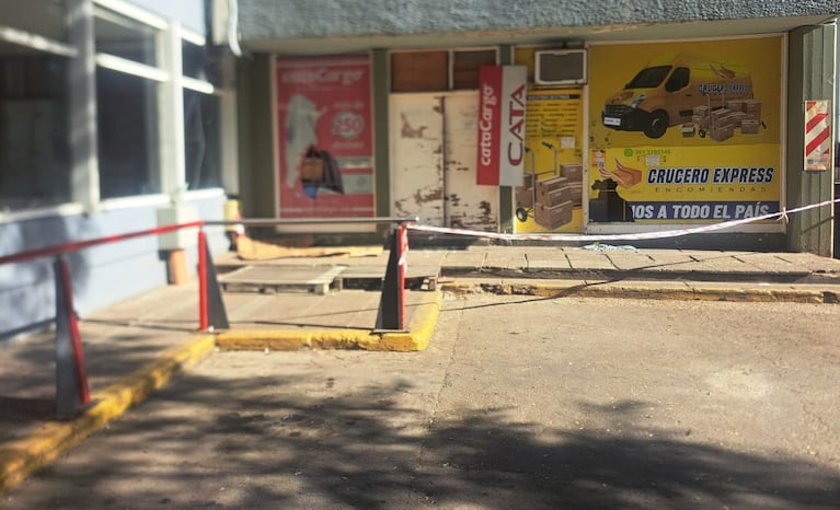 Se llevaron encomiendas y rompieron las cámaras.