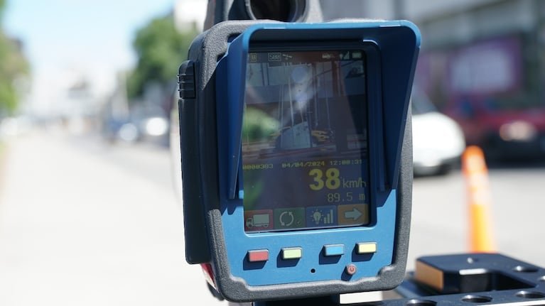 Se pone en marcha el control de velocidad en calles de la ciudad.