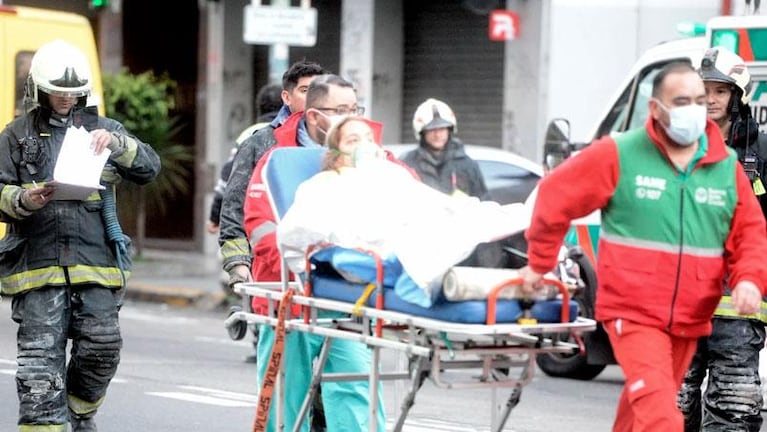 Se prendió fuego un edificio en Recoleta: hay cinco muertos, entre ellos tres niños