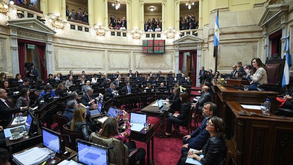 Se prevé una sesión larga y cargada de tensión en el Senado.