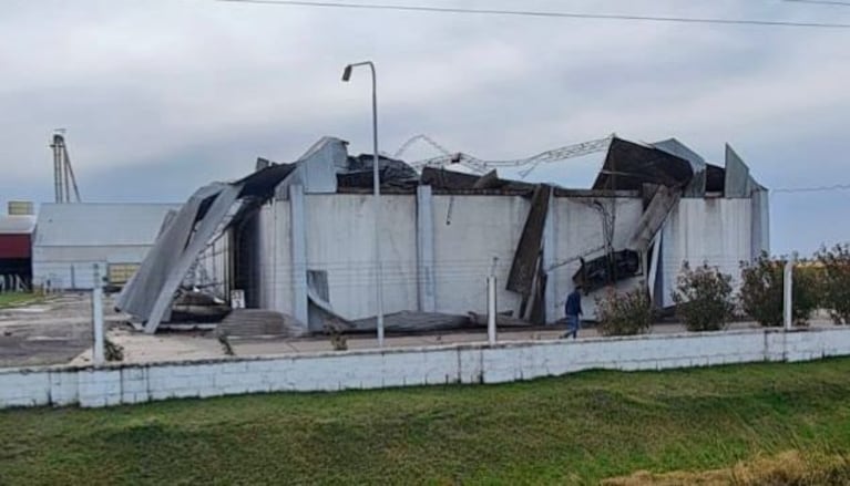 Se registraron serios destrozos materiales en Etruria por la tormenta.