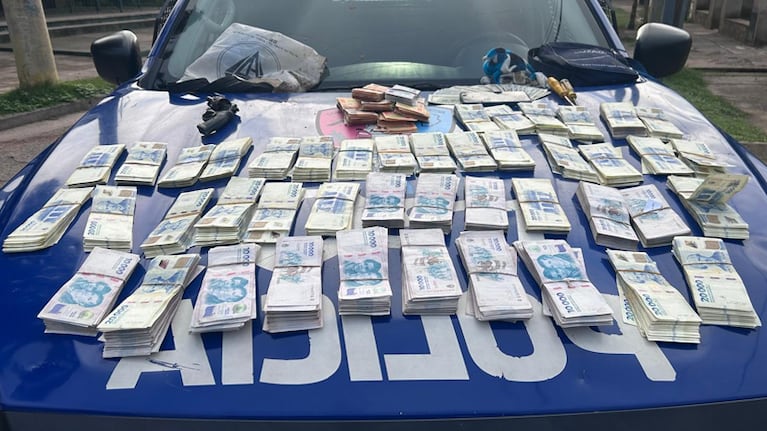 Se robaron casi $50 millones y los atraparon en barrio Sargento Cabral.