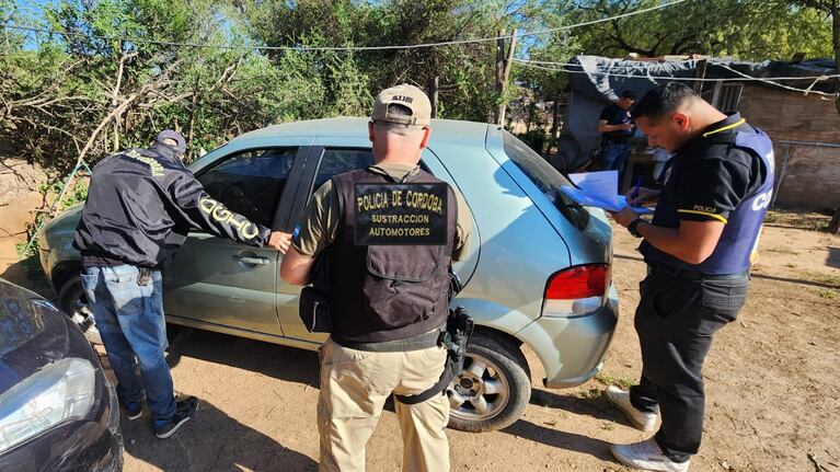 Se secuestraron dos autos.