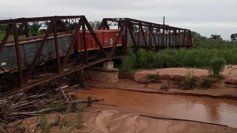 Se tiró al río Bermejo a rescatar a su hijo de 8 años y murió ahogado