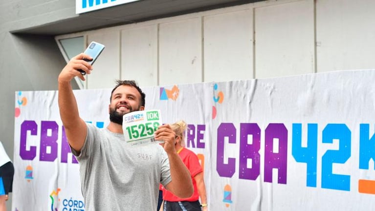 Se usaron 135 mil tapitas para hacer las medallas y trofeos de la Maratón Recorre Córdoba