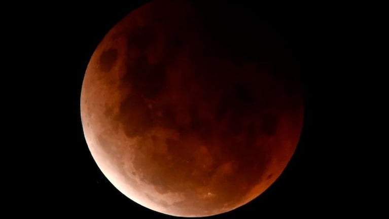 Se viene el eclipse lunar más largo del siglo: cuándo y dónde verlo