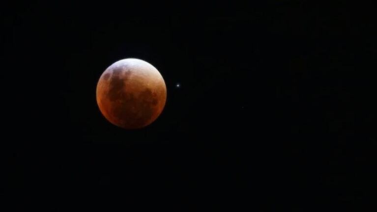 Se viene el eclipse total de Luna: cuándo se podrá ver en Córdoba