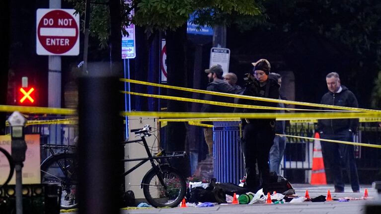 Se vivieron momentos de tensión por un tiroteo en las inmediaciones de la Casa Blanca. REUTERS/Nathan Howard