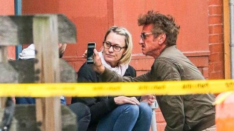 Sean Penn, a los gritos con el novio de su hija y en la calle