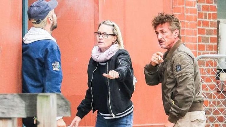 Sean Penn, a los gritos con el novio de su hija y en la calle