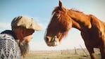 Sebastián, enamorado de sus caballos.