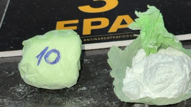 Secuestraron cocaína y marihuana en la localidad de San Agustín.