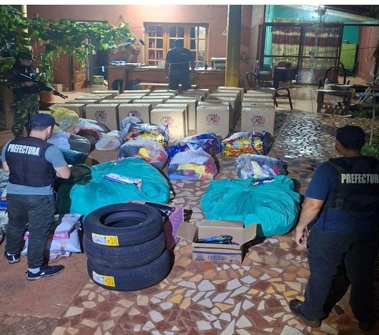 Secuestraron más de $150 millones en cigarrillos, vehículos y armas: impactantes imágenes