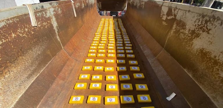 Secuestraron un camión que se dirigía a Córdoba cargado de cocaína.