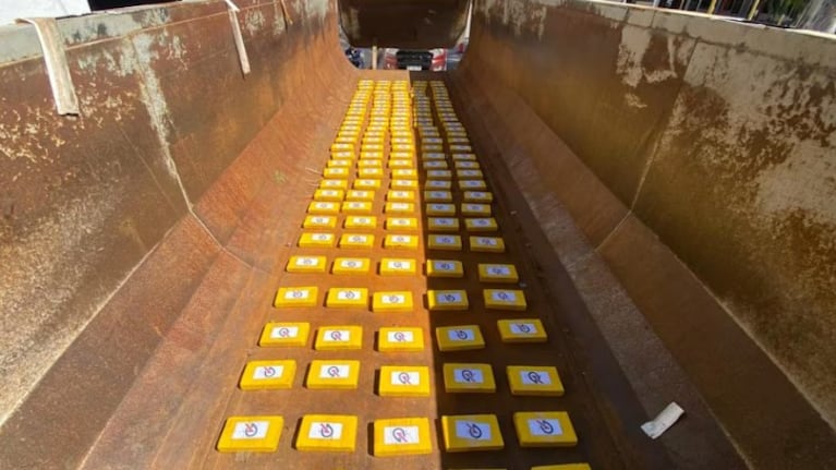 Secuestraron un camión que se dirigía a Córdoba cargado de cocaína.