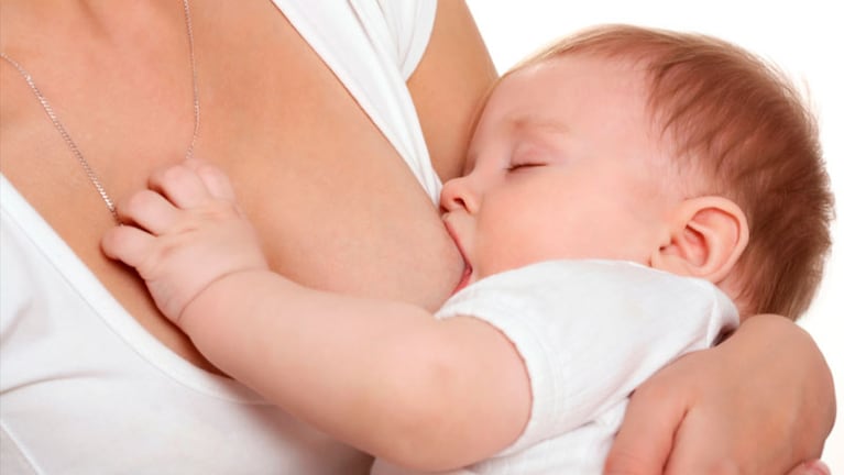Según los médicos, la cocaína llegó a la bebé a través de la leche materna. Foto ilustrativa.
