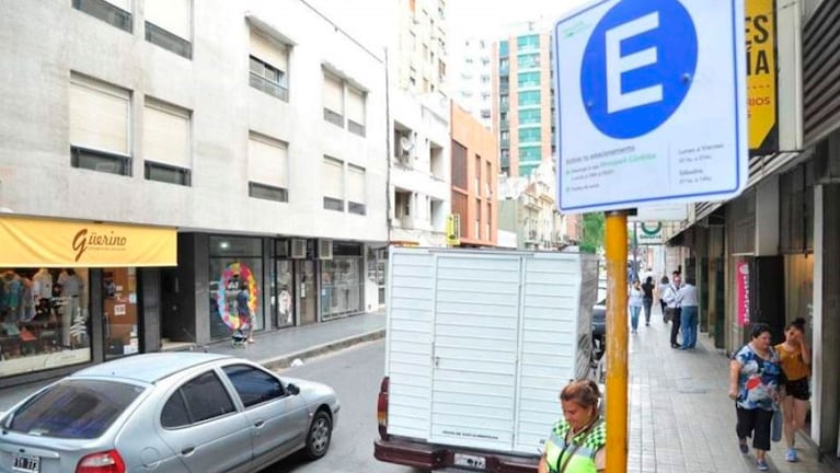 SEMM, así se llama la app municipal que controlará el estacionamiento medido en Córdoba.