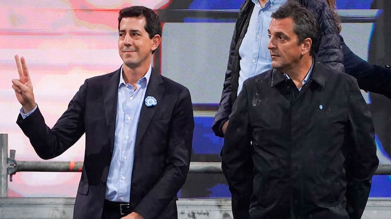 Sergio Massa y Wado de Pedro en un acto oficial.