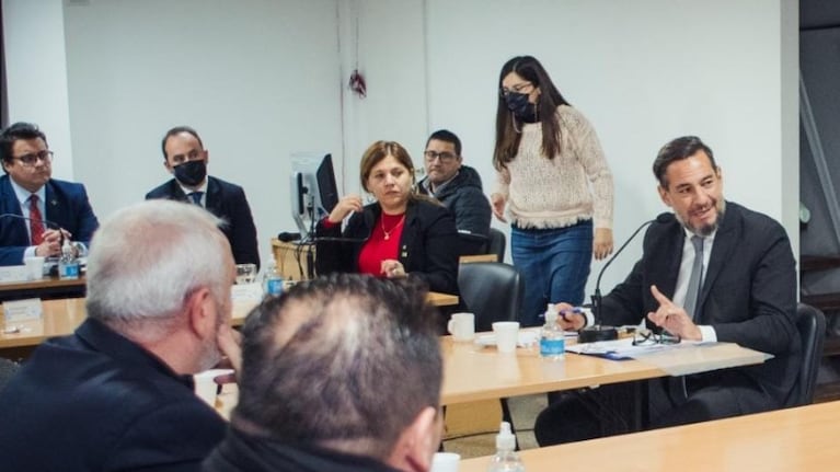 Siciliano, durante el encuentro de carácter privado con concejales de la oposición.