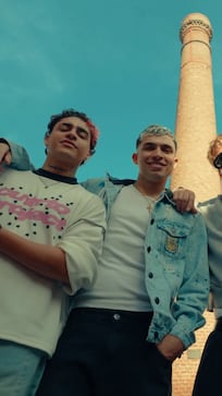 Simón Aguirre estrenó el remix de “Corazón sin cara” junto a Roze y Lauta