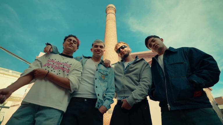 Simón Aguirre estrenó el remix de “Corazón sin cara” junto a Roze y Lauta