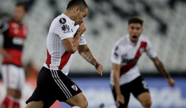 Sobre la hora, River empató ante Flamengo en su debut