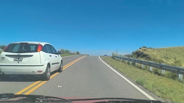 Sobrepasos en un ruta de Córdoba.