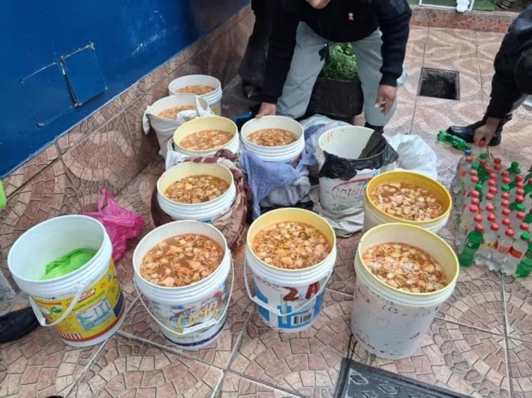 Sobrepoblación y agua limitada: así es la cárcel de Perú donde está preso “Pequeño J”