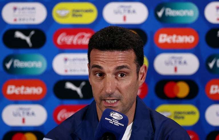 Soccer Football - Copa America 2024 - Final - Argentina Press Conference - Hard Rock Stadium, Miami Gardens, Florida, United States - July 13, 2024 Argentina coach Lionel Scaloni during the press conference REUTERS/Agustin Marcarian