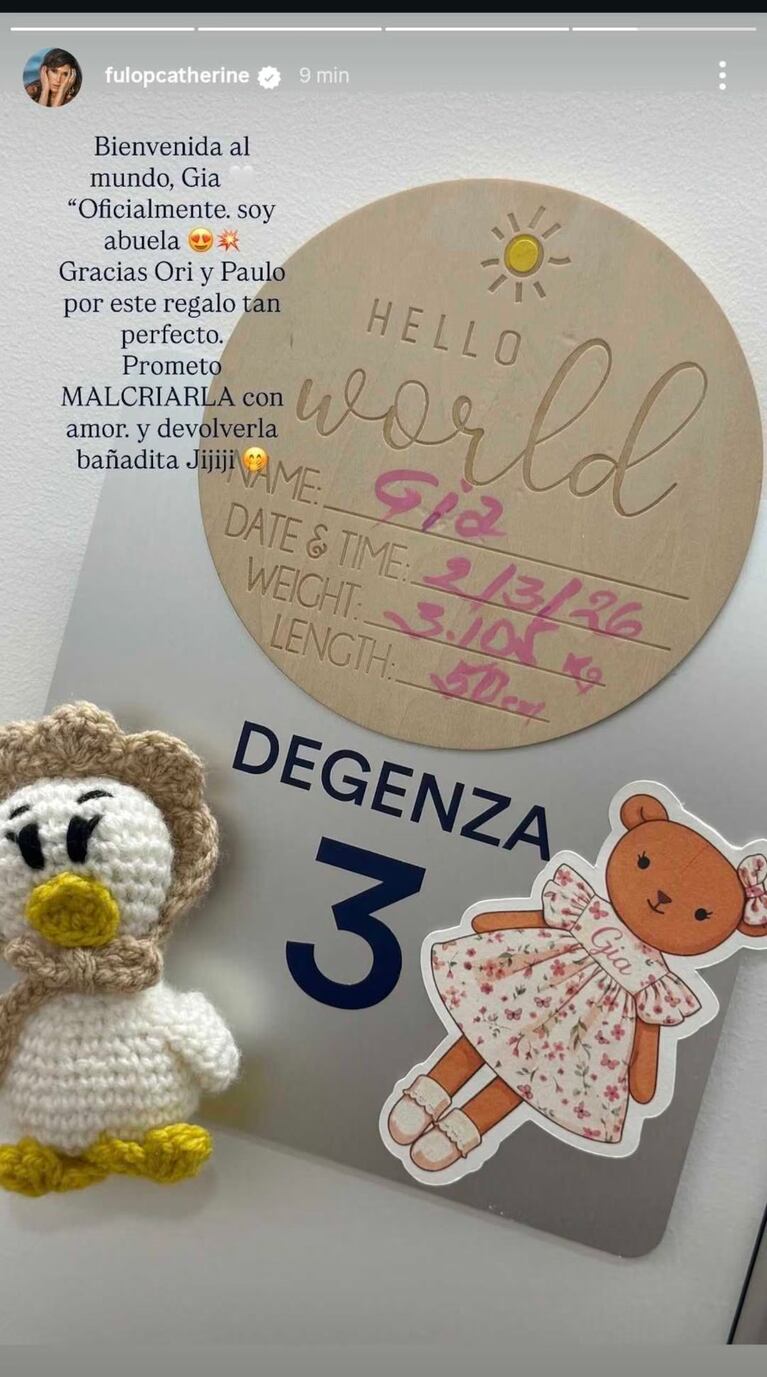 Sol, stickers y un peluchito: el tierno cartel de bienvenida para Gia, la hija de Oriana y Dybala