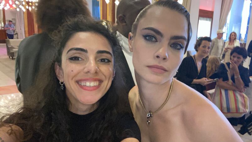 Solange con la reconocida modelo Cara Delevingne