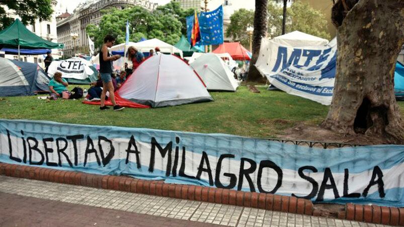 Solo queda una carpa grande en la zona de Plaza de Mayo. Foto: Infobae