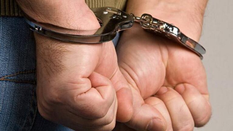 Son 16 personas las detenidas, una de ellas está acusada por el delito de integridad sexual.