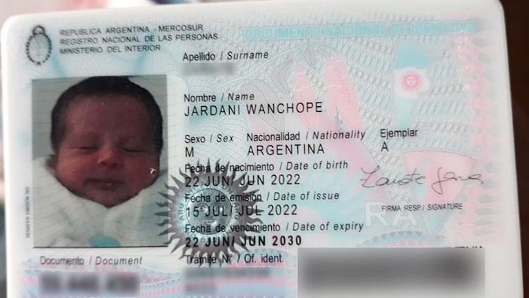 Son fanáticos de Wanchope y en su honor le pusieron un insólito nombre al hijo