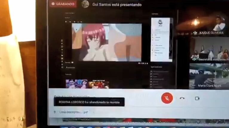 Sorpresa total en plena audiencia pública.