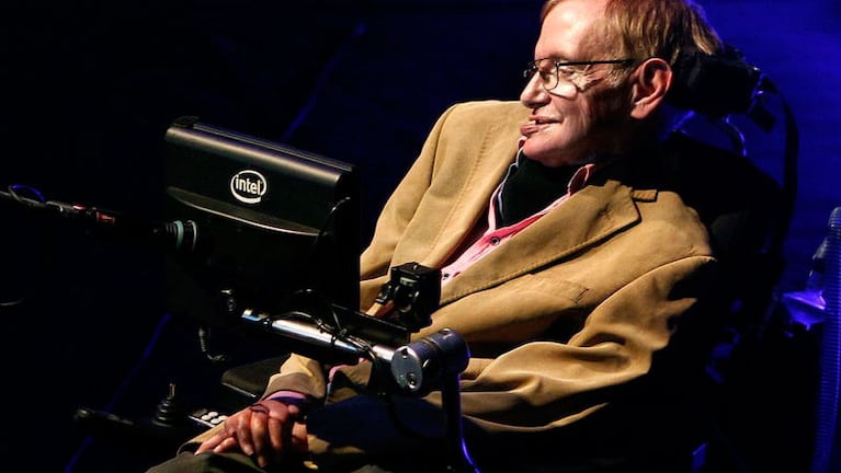 Stephen Hawking sobrellevó una enfermedad terminal durante 50 años.