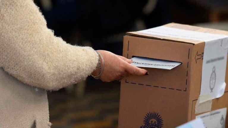 Súper domingo de elecciones en la provincia de Córdoba.