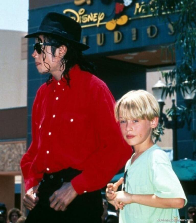 Supuesto abuso sexual de Michael Jackson a Macaulay Culkin