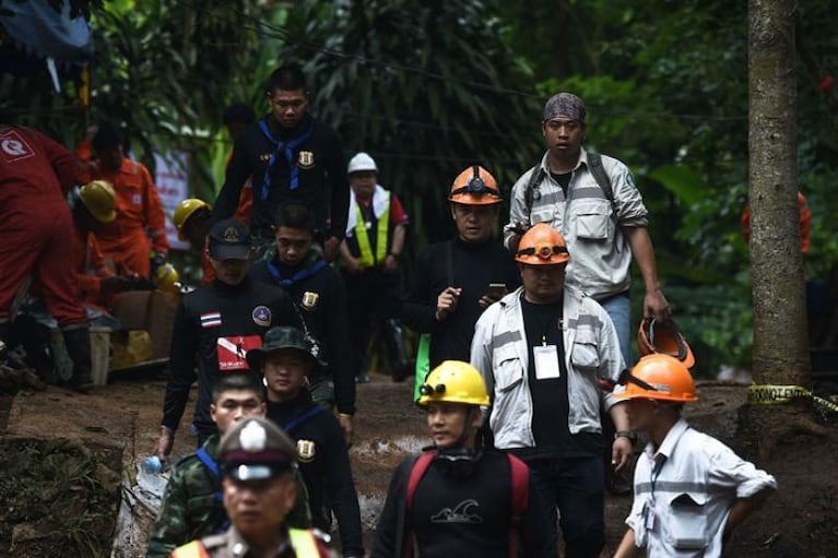 Tailandia: rescataron a cuatro chicos y el operativo entró en pausa