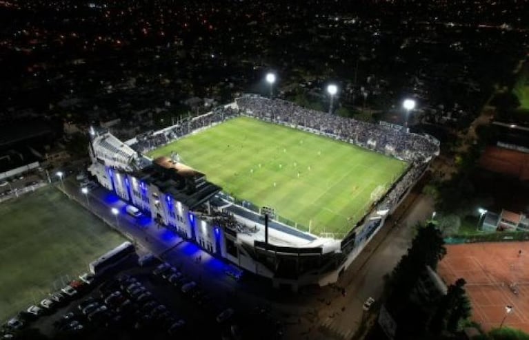 Talleres aplastó a Instituto en el clásico de Reserva en la Boutique