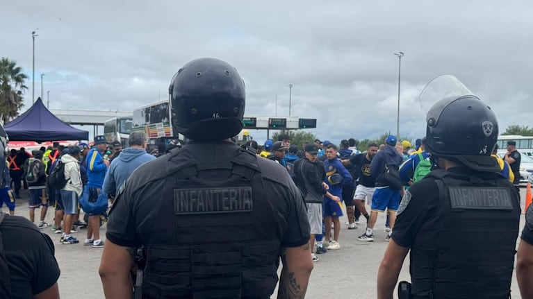 Talleres-Boca en un Kempes con dos hinchadas.