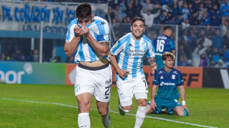 Talleres cayó goleado en Tucumán.