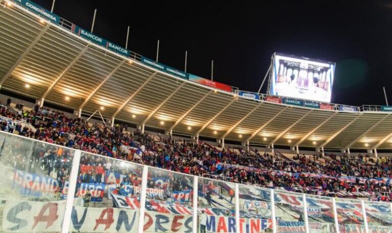 Talleres desperdició un penal y empató con San Lorenzo en el Kempes