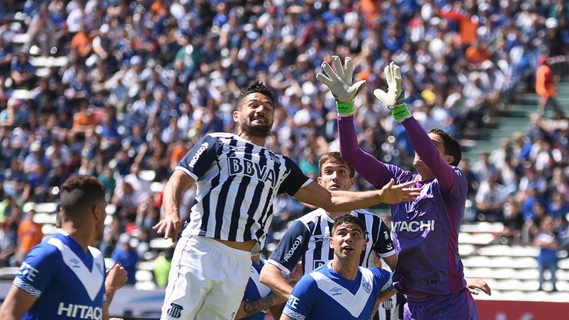 Talleres empató sin goles ante Vélez en el Kempes. Foto: Lucio Casalla/ElDoce.tv