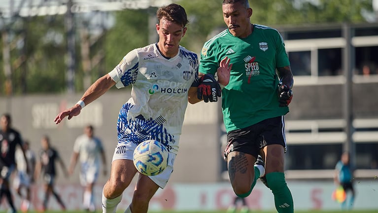 Talleres empató sin goles en su visita a Riestra y no logra levantar en el Torneo Apertura