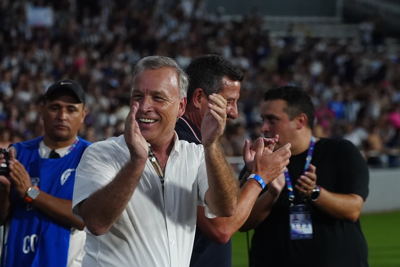 Talleres festejó con los hinchas en el Kempes.